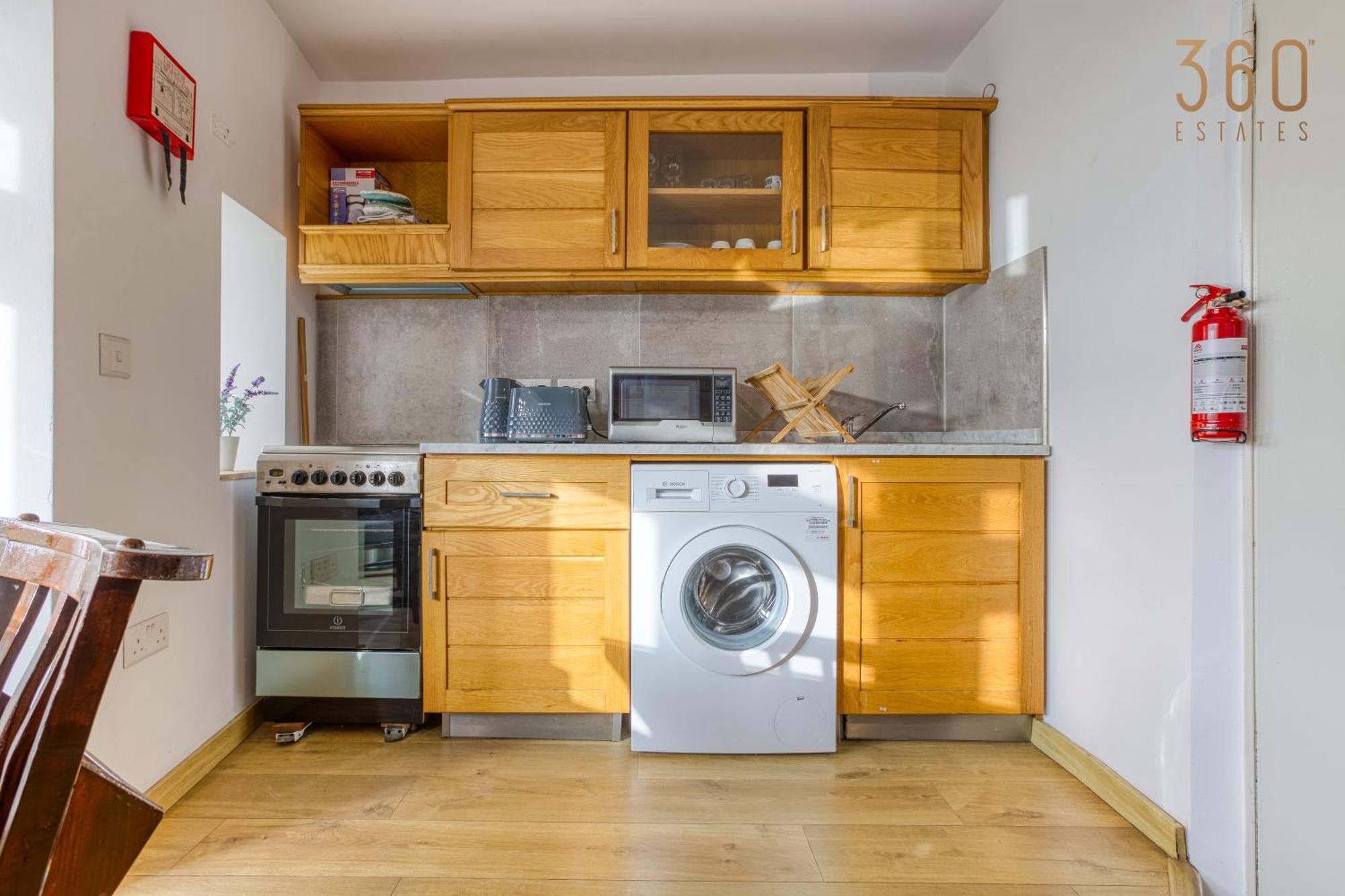 Comfortable 1Br Home With Maltese Balcony In Valletta By 360 Estates Exteriör bild